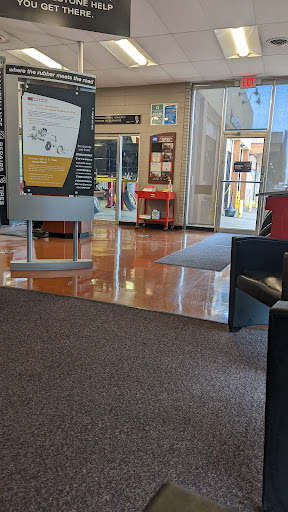 Tire Shop «Firestone Complete Auto Care», reviews and photos, 2861 Fort Campbell Blvd, Clarksville, TN 37042, USA