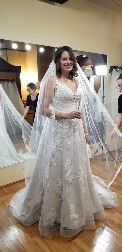 Wedding Store «Atelier Igar Bridal», reviews and photos, 723 E Dundee Rd, Arlington Heights, IL 60004, USA
