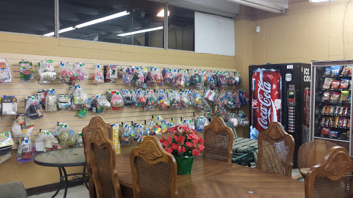 Thrift Store «Southern Thrift Store», reviews and photos, 5010 Charlotte Ave, Nashville, TN 37209, USA