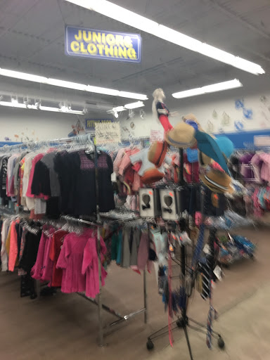 Grocery Store «P & R Discount Grocery», reviews and photos, 600 Scranton Carbondale Hwy, Eynon, PA 18403, USA