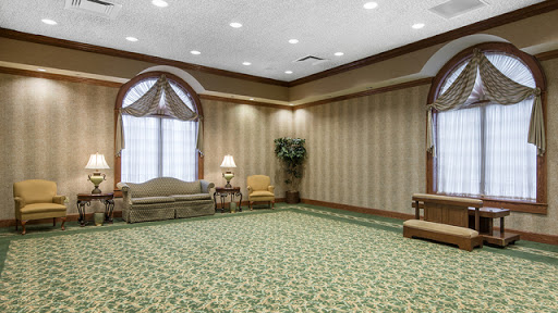 Funeral Home «Perna, Dengler, Roberts Funeral Home», reviews and photos, 1671 Maple Rd, Williamsville, NY 14221, USA