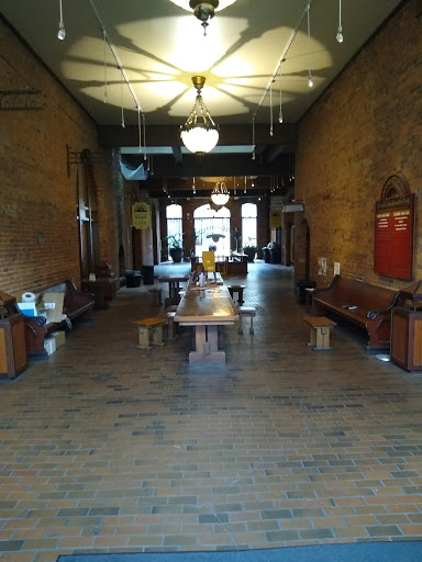 Used Book Store «Globe Bookstore», reviews and photos, 218 1st Avenue South, Seattle, WA 98104, USA