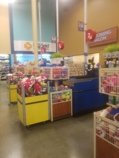 Pet Supply Store «PetSmart», reviews and photos, 315 Gellert Blvd, Daly City, CA 94015, USA
