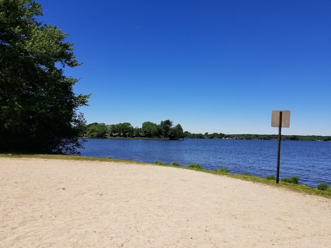 Briar Point Beach