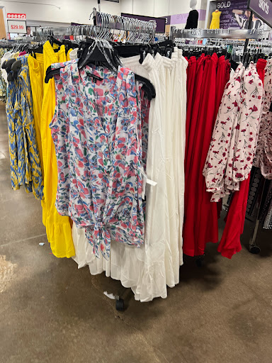 Clothing Store «K&G Fashion Superstore», reviews and photos, 4009 W Airport Fwy, Irving, TX 75062, USA