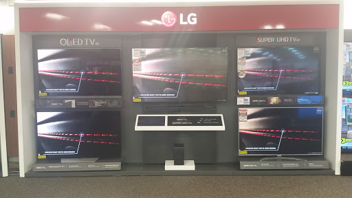 Appliance Store «P.C. Richard & Son», reviews and photos, 701 Sunrise Hwy, Bellmore, NY 11710, USA