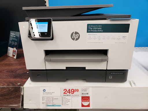 Office Supply Store «Staples», reviews and photos, 1440 Central Ave, Albany, NY 12205, USA