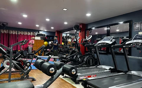 INDIAN POWER GYM A/C Unisex fitness center | Near Arumbakkam Metro| Near Choolaimedu | Near Vadapalani | For Men and Women image