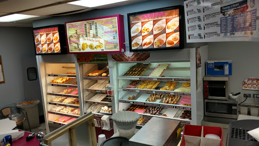 Donut Shop «Donut King», reviews and photos, 1214 W Lindsey St, Norman, OK 73069, USA