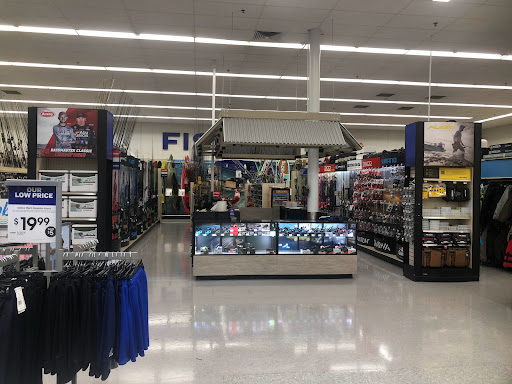 Sporting Goods Store «Academy Sports + Outdoors», reviews and photos, 710 Skyland Blvd, Tuscaloosa, AL 35405, USA
