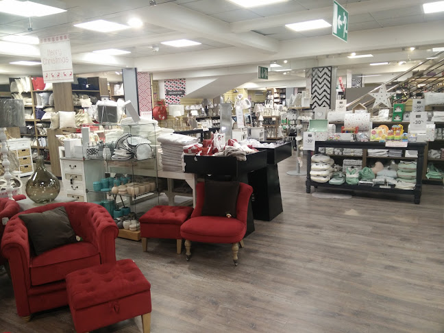 Opinii despre Bouchara Rennes : Magasin linge de maison et décoration în Rennes - Magasin de meubles