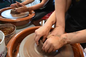 Pottery On Wheels Studio image