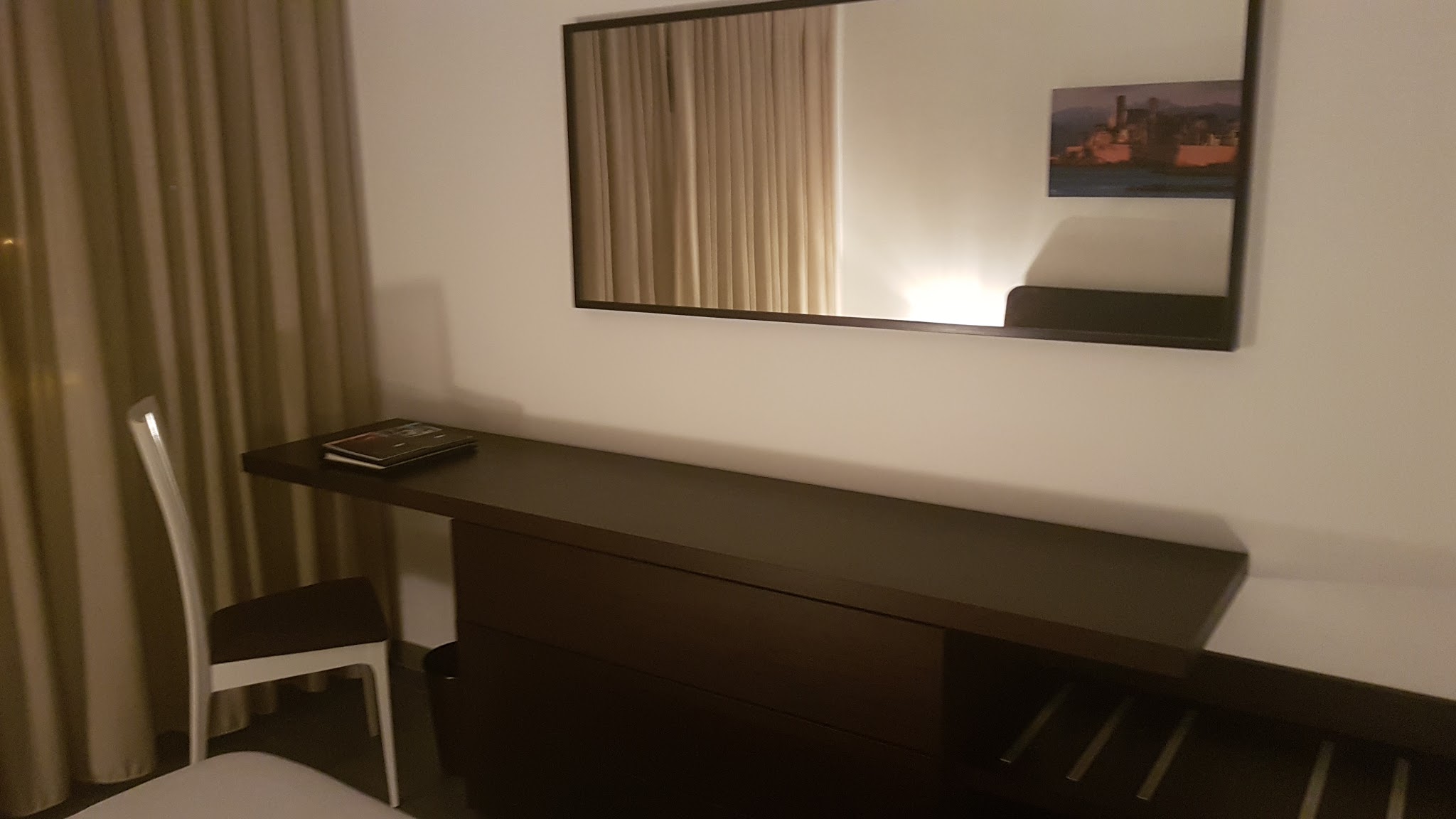 Photo n° 11 de l'avis de DJ.i fait le 13/02/2018 à 05:15