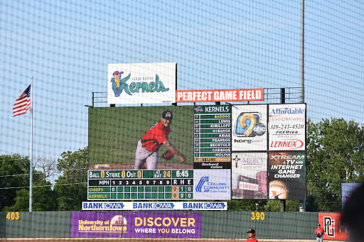 Stadium «Veterans Memorial Stadium», reviews and photos, 950 Rockford Rd SW, Cedar Rapids, IA 52404, USA