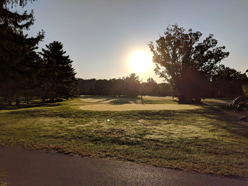 Golf Course «California Golf Course», reviews and photos, 5924 Kellogg Ave, Cincinnati, OH 45228, USA