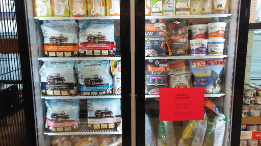 Pet Supply Store «Blackwinds Pet Supplies», reviews and photos, 2494 Military Rd, Niagara Falls, NY 14304, USA