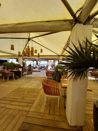 Atmosphère du Restaurant Ô Pieds Nus - Club de Plage à Canet-en-Roussillon - n°17