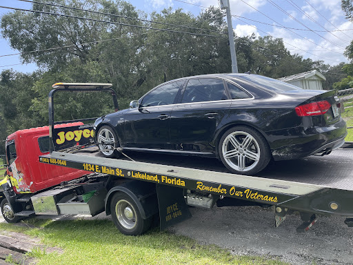 Used Car Dealer «Das Autohaus LLC Quality Used Cars», reviews and photos, 2850 Roosevelt Blvd, Clearwater, FL 33760, USA