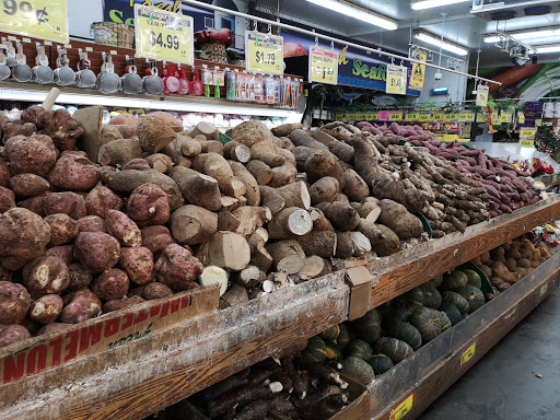 Supermarket «Gates Avenue Food Bazaar Supermarket», reviews and photos, 1590 Gates Ave, Ridgewood, NY 11385, USA