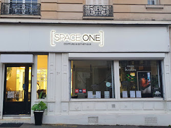 SPACE ONE - Coiffure & Esthetique # Salon Brésilien