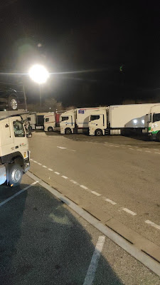 LKW PARKING à Allan