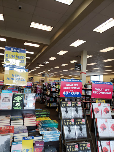 Book Store «Books-A-Million», reviews and photos, 3230 Westgate Mall, Fairview Park, OH 44126, USA
