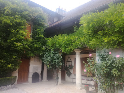 Logis Hôtel de la Poste à Saint-Seine-l'Abbaye
