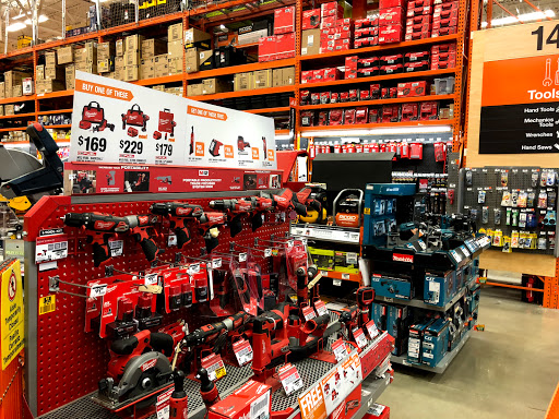 Home Improvement Store «The Home Depot», reviews and photos, 955 N Randall Rd, Elgin, IL 60123, USA