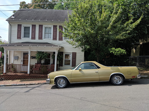 Tourist Attraction «Patsy Cline Historic House», reviews and photos, 608 S Kent St, Winchester, VA 22601, USA