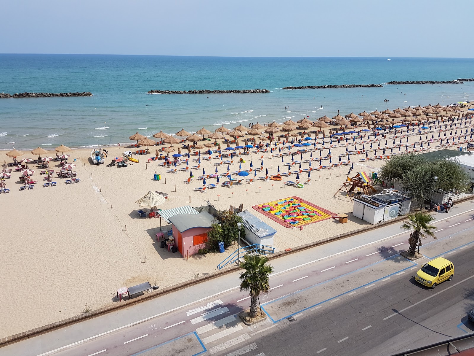 Spiaggia Francavilla Al Mare sulla mappa con foto e recensioni🏖️