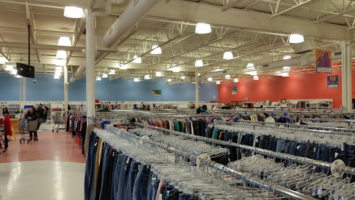 Thrift Store «Goodwill - Maplewood», reviews and photos, 2580 White Bear Ave, Maplewood, MN 55109, USA