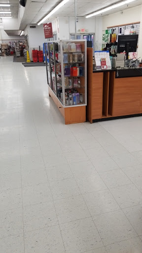 Clothing Store «Burlington Coat Factory», reviews and photos, 9321 Telegraph Rd, Redford Charter Twp, MI 48239, USA