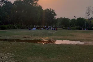 Zamrudpur Park image