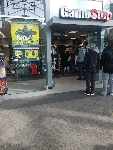 Video Game Store «GameStop», reviews and photos, 2500 N Mayfair Rd, Wauwatosa, WI 53226, USA