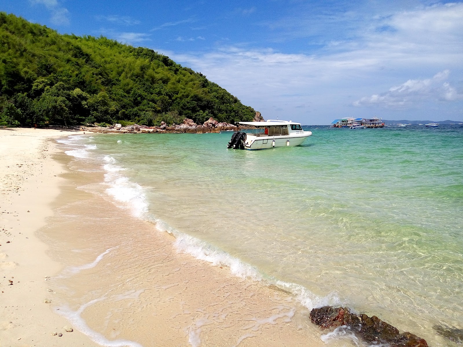 Fotografija Ta Yai Beach z ravna obala