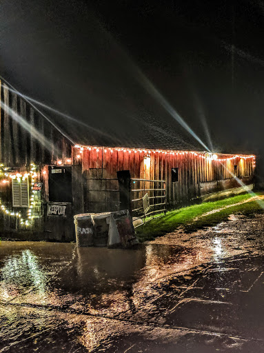 Live Music Venue «Codfish Hollow Barnstormers», reviews and photos, 5013 288th Ave, Maquoketa, IA 52060, USA