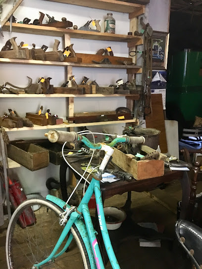 Garage Loft Antiques