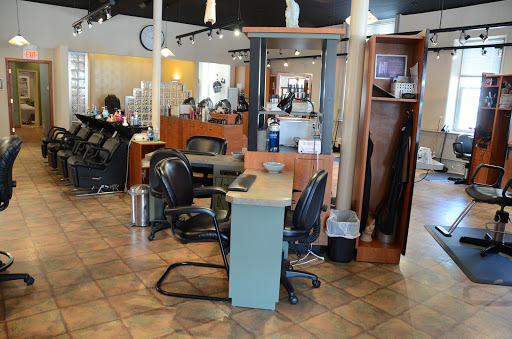 Beauty Salon «Pro Hair Designs Salon & Spa», reviews and photos, 214 Chestnut St, Muscatine, IA 52761, USA