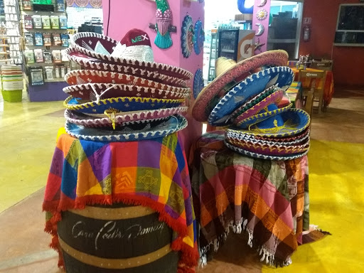 Boxing shops in Cancun