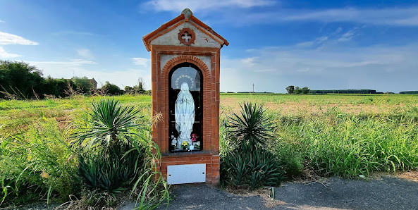 Pilone votivo della Madonna Madre della Fede 27030 Cozzo PV, Italia