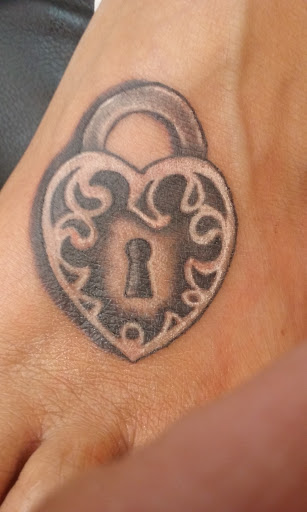 Tattoo Shop «Times Square Tattoo», reviews and photos, 959 Estero Blvd, Fort Myers Beach, FL 33931, USA