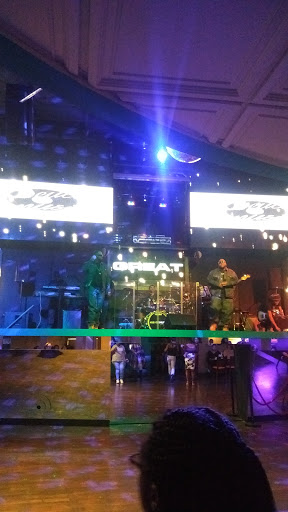 Night Club «COVE 51», reviews and photos, 11473 Chester Rd, Cincinnati, OH 45246, USA