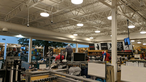 Sporting Goods Store «SCHEELS», reviews and photos, 1461 Coral Ridge Ave #1416, Coralville, IA 52241, USA