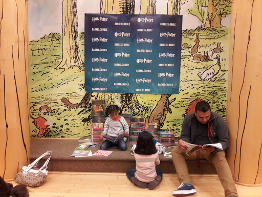 Book Store «Barnes & Noble», reviews and photos, 3625 Grand Ave, Chino Hills, CA 91709, USA