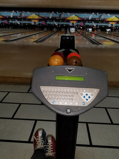 Bowling Alley «Pin Street At Fort Myers», reviews and photos, 4140 Fowler St, Fort Myers, FL 33901, USA