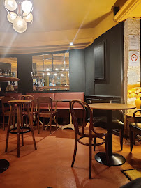 Atmosphère du Restaurant Le petit Eugène à Nîmes - n°1