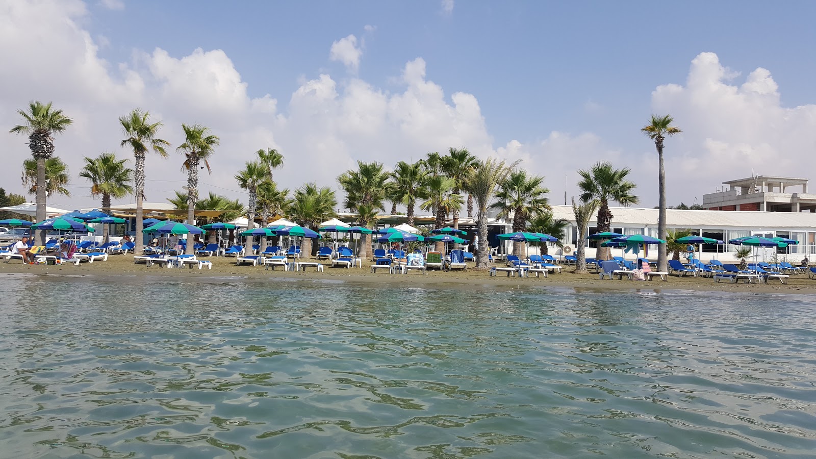 Yanathes beach'in fotoğrafı - Çocuklu aile gezginleri için önerilir