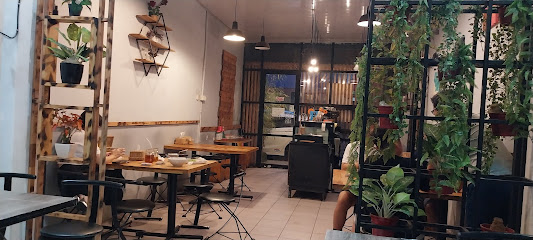 VOI Vegan Restaurant And Pastry Shop - Jl. Kalingga No.18, Petisah Tengah, Kec. Medan Petisah, Kota Medan, Sumatera Utara 20151, Indonesia