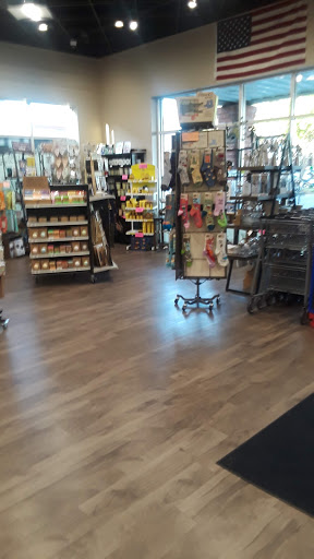 Liquor Store «Keizer Liquor Store», reviews and photos, 3530 River Rd N, Keizer, OR 97303, USA