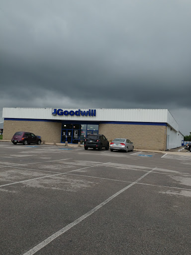 Thrift Store «Goodwill», reviews and photos